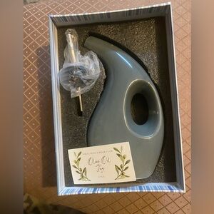Olive Oil Pour Jug With Removeable Spout 17oz Brand New In Box